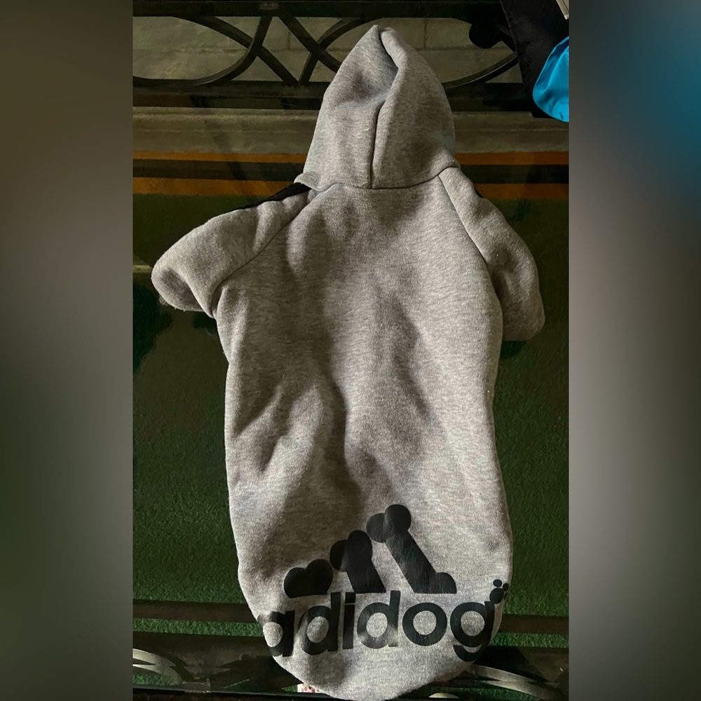 🎉Host Pick🎉NWOT- “Adidog” dog sweatshirt 🐶